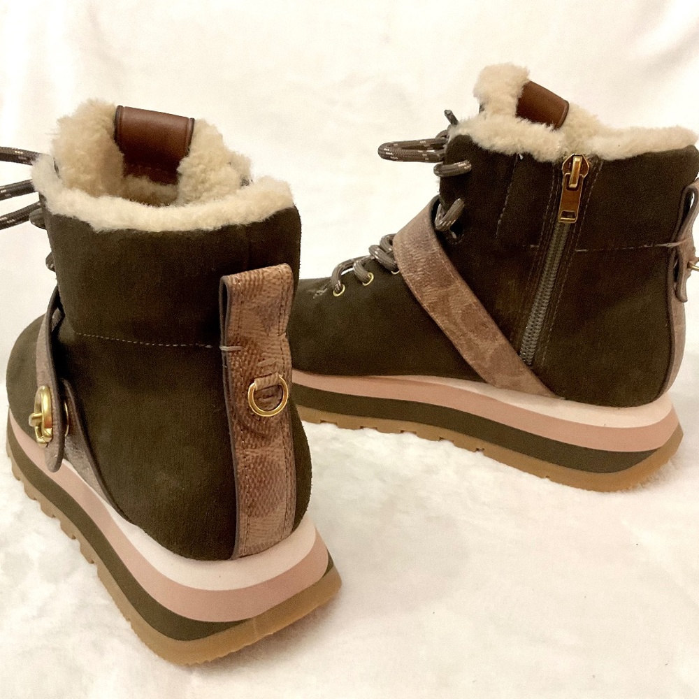 Coach Fatigue Leather  Suede and Signature Canvas Ankle Booties Sz 6B - Picture 10 of 14